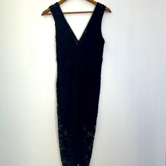 Forever 21 - Black Flat Lace Lined Deep V Neck Sleeveless Midi Dress Size Small - Picture 12 of 13